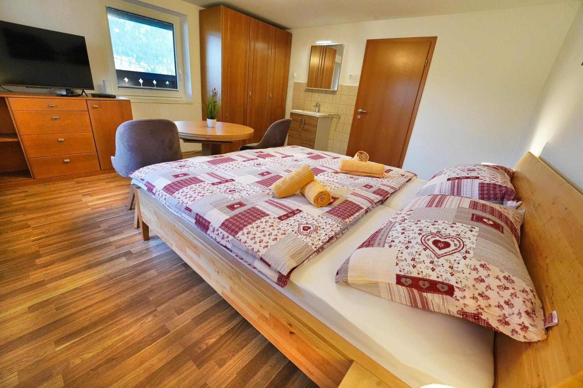 Apartments Pr' Pavleto Бохинь Экстерьер фото